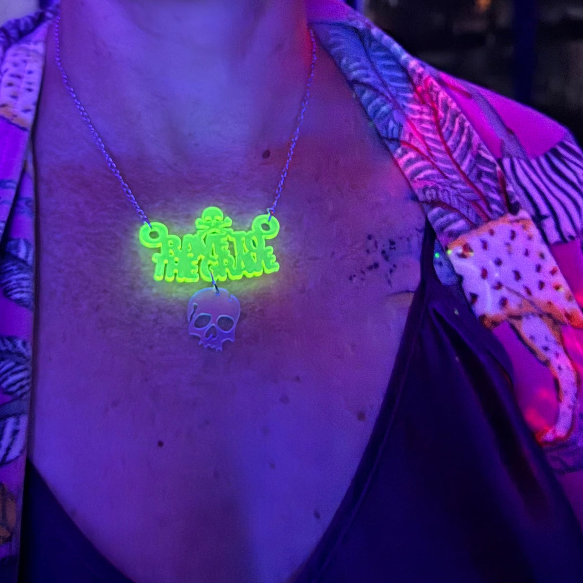 Rave To The Grave Necklace - Neon Green, Skull Edition